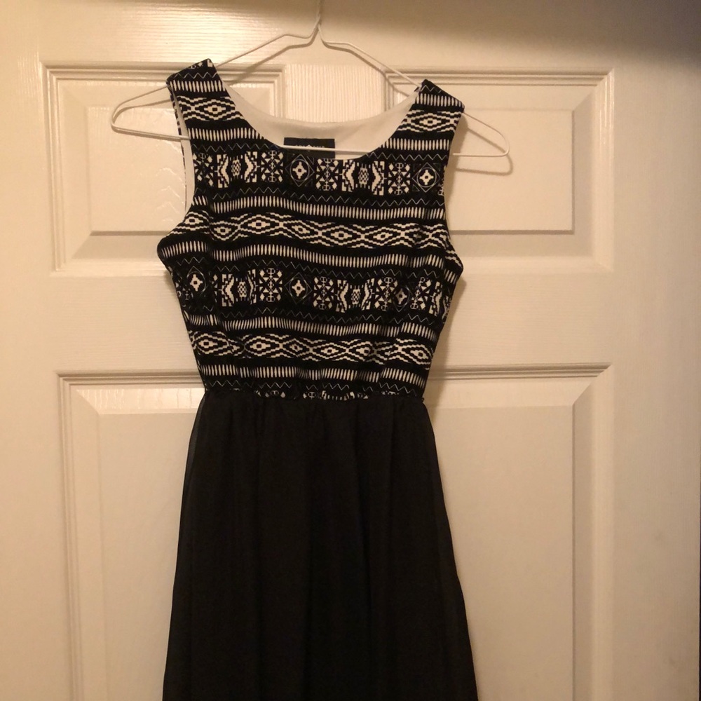 Junior dress